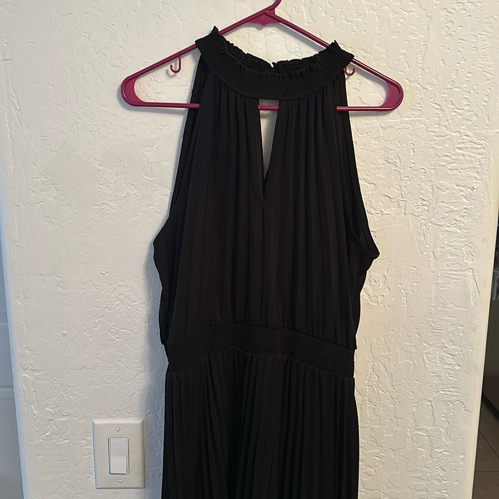 Women’s Full Length Semi-Formal Dress Black